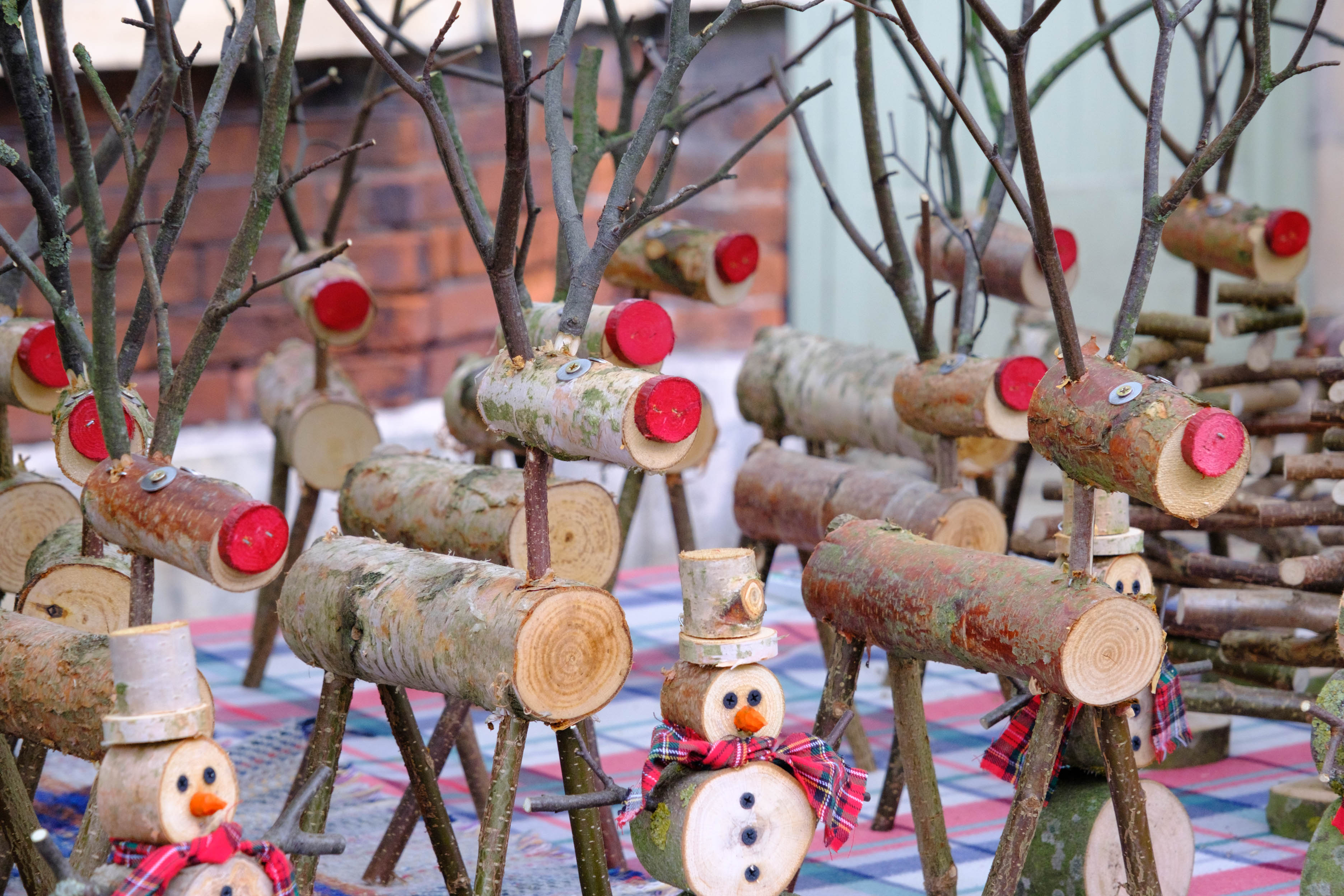 -wooden_christmas_makes